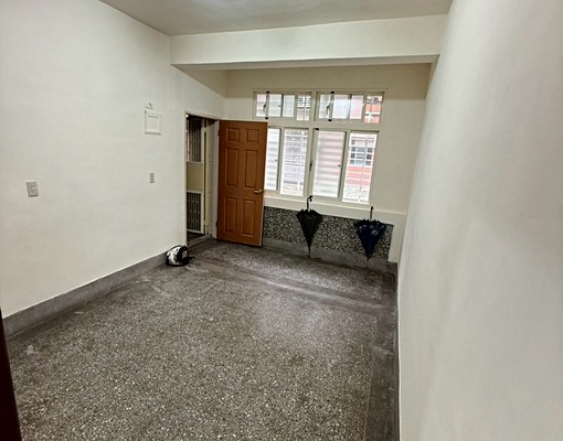 廿一社會住宅:中和板橋交界.靜巷二樓.採光通風佳/可租補 - Image 1