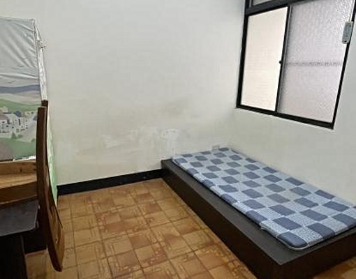 中山東路🔺車庫透天4房~家電俱全 - Image 4