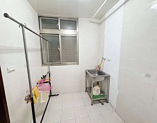 質感空間👑三民國中站約270公尺💕4房2廳2衛全新粉刷 - 591租屋網 - Image 15