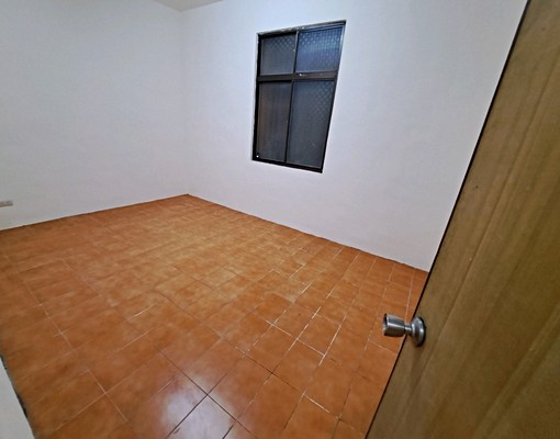 延平路1段透天1至3樓1樓可停車 - Image 8