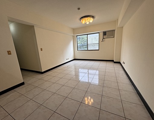 汐止站前大吉利~稀有釋出方正3房~可報稅租補~ - Image 1