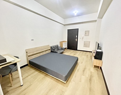 草漯🔥市區內優質~衛浴開窗+陽台大套👍👍 - Image 2