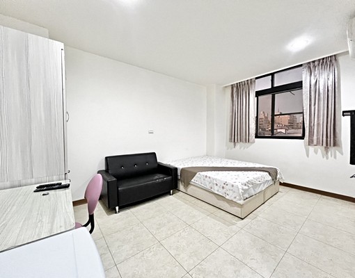 你不會消失💖可租補大面窗採光衛浴窗💖室內機車位 - Image 3