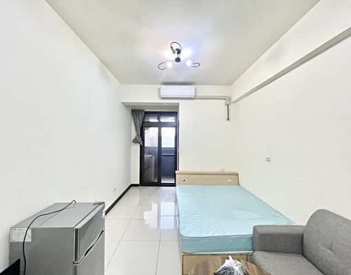 草漯✨市區內優質~衛浴開窗+陽台大套✨✨✨ - Image 3