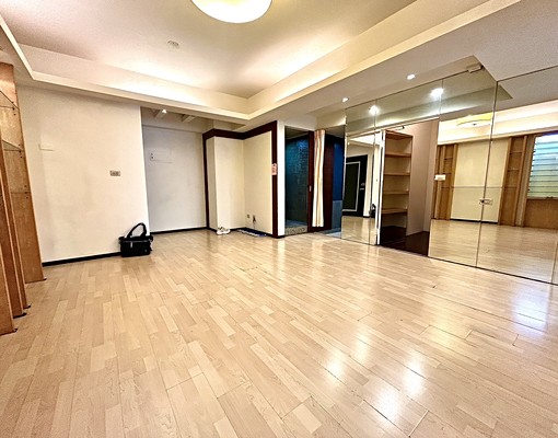 市場均價/高端寓所/南屯站/2房2廳 - Image 1