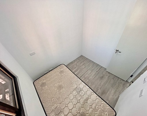 大慶|中山醫🌺健康世界🌺便宜|兩房|平車|傢俱電|可租補 - Image 11