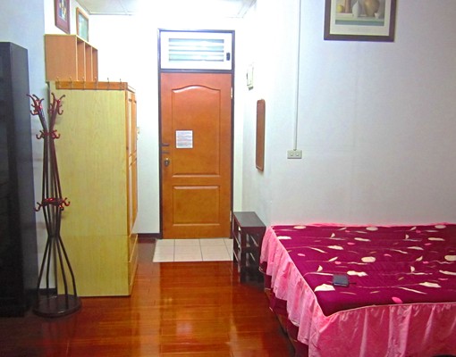 近車站❤寬敞❤冷氣冰箱+各種傢俱電器齊❤有線+網 - Image 11