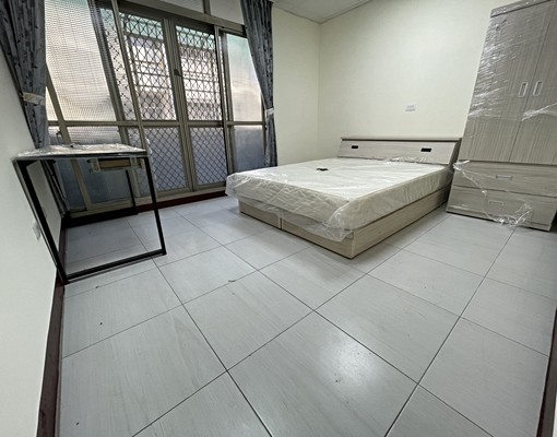 屋主自租-勤益、中台、中山商圈、一房一廳,獨洗獨曬 - Image 1