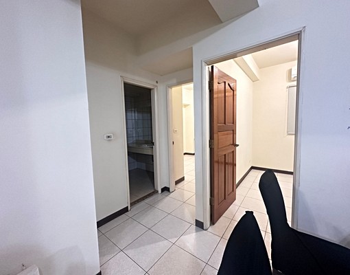 藝文商圈新埔七街竹城一期三房車可補助 - Image 6