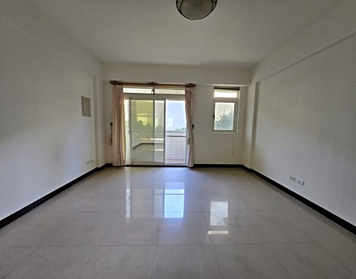 八里忠孝路靜巷透天 - Image 5