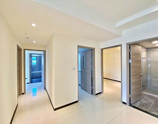 全新富域大三房+車位,前後大陽台 - Image 8