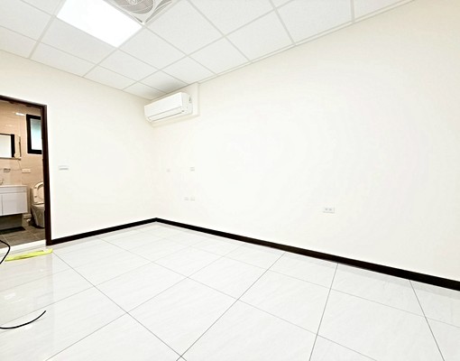 西盛夜市/精美2+1房/台電計價/天然瓦斯/前後陽台/雙衛浴 - Image 5