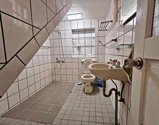 AI園區十興路金雞母整棟賺錢美透店 - Image 6