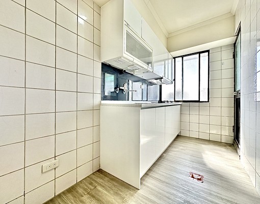 超大三房⭐近74快速⭐行情最低價⭐獨家釋出 - Image 1