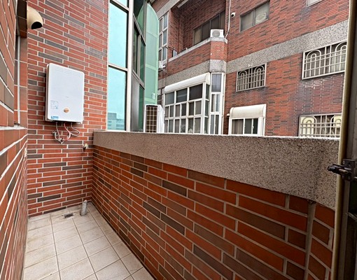 觀東帝國景觀3房采光、通風優+B1平車家具可談~不含稅~~ - Image 5