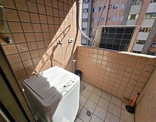 可寵可租補逢甲上石國小套房全新家具有陽台(出租) - Image 14