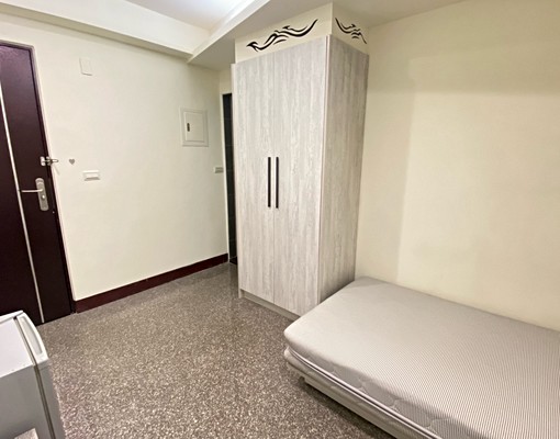 東海商圈◆系統傢俱◆單人套房◆免仲介費 - Image 4