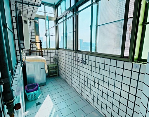 東區東門帝國高樓層景觀四房電寓(租) - Image 8