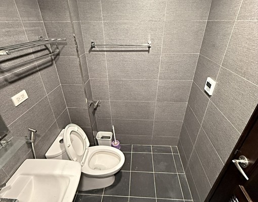 成功八路大三房含平車★舒適宜人的住宅環境★家庭首選★學區房 - Image 11