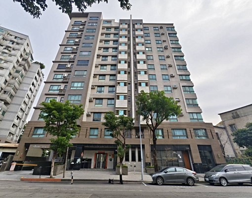 可租補✅有喜歡出價我處理🥰稀有陽台進出3+1房大平車 - Image 2