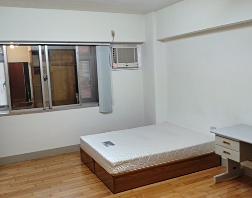 近交大校門獨立套房 - Image 1