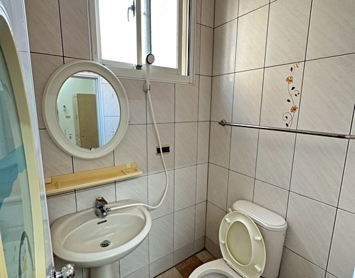 金山街寶山路高翠路光復路套房 - Image 3