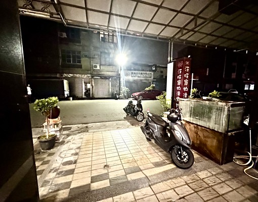 租~仁武運動公園旁(透天1樓店面) - Image 7