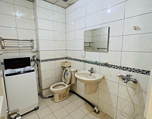 透天套房出租 - Image 11