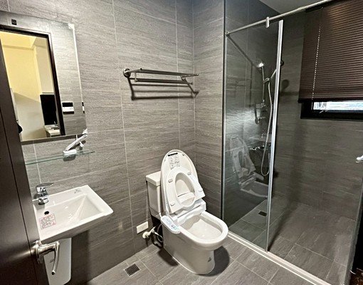 免仲介費~已有配合社宅業者~電梯2房~可申請租補~ - Image 6