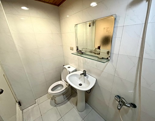 亞東醫院/府中、免爬高正1房1廳採光機能強 - Image 4