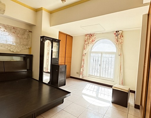 ✨五泰秀秀✨生活機能佳✨電梯超大四房✨可租補貼✨免仲介費✨ - 591租屋網 - Image 9