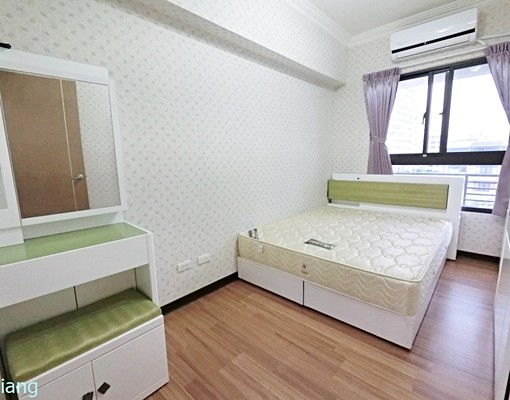 大里🔸大三房🔸間間採光🔸傢俱電全🔸附車位 - Image 9