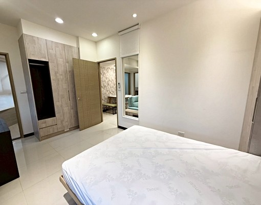 大橋頭🚄學區機能佳🌟變頻冷暖系統收納🥳車位可租🚗採光 - Image 9