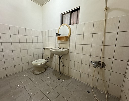 南投市平山一路2房華廈出租(頂加) - Image 4