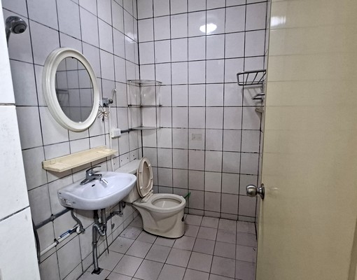 ✨板橋好處所👑低樓層⭐三房二廳💖免管理費⭐可租補 - Image 8