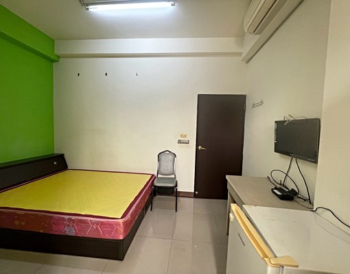 剩爬樓梯健身5樓後套房租7500元 - Image 13