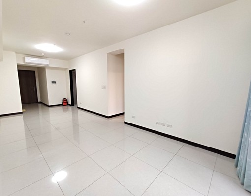 桃園市中心明亮三房車~近桃園火車站~近百貨公司 - Image 1