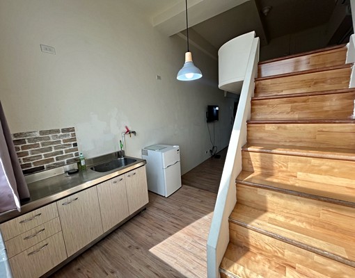 桃園後火車站遠百旁電梯大套房.辦公大樓 - Image 6