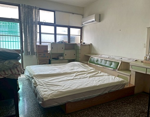 陽明學區精美金店面透天住家 - Image 5