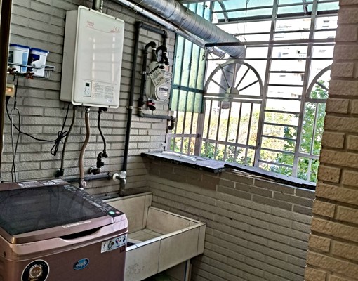 五股區六合街大四房+平面車位,可租補(看屋預約) - Image 12