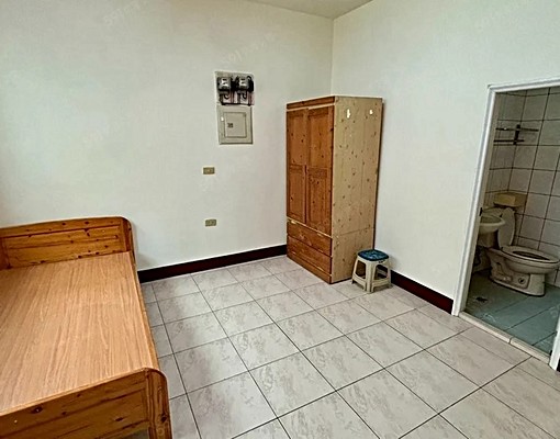 可報稅共15套房透天出租近宏道新竹帝寶新竹市茄苳交流道旁 - Image 9