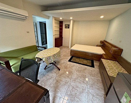 近園區全新首租大套房/平面車位機車位 - Image 2