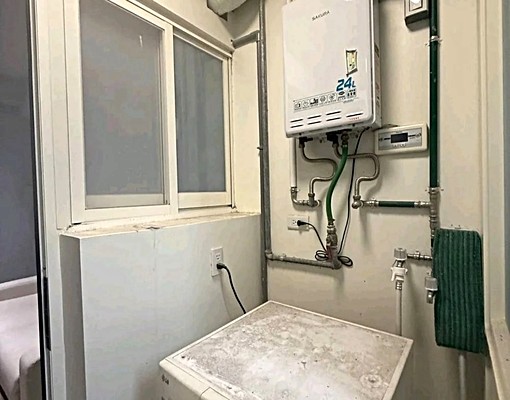 美樂*市府MRT*信義商圈*平面裝潢新兩房*衛浴*有陽台* - Image 6