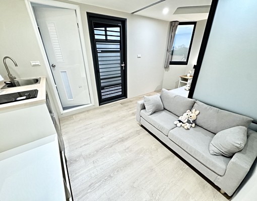 一中台體💕全新一房一廳✨新傢俱🍁流理台🍀乾溼衛浴 - Image 1