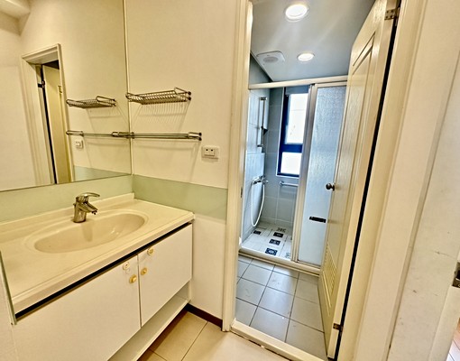 崇德松竹✨三房平車🚗可租補✨乾濕分離✨衛浴開窗有浴缸🛁 - Image 8