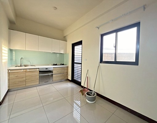 好租客這邊請✨近好市多|可寵租補|社區型收包裹|大面寬美別墅 - Image 6