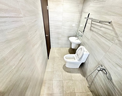 潭子火車站整棟全新🌈陽台獨洗✨雙租補✨子母車✨機車位✨電梯 - Image 5