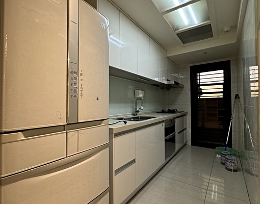 大清旭日🌟高樓層景觀美宅🌟三房含雙車位🚗可租補👌 - Image 4