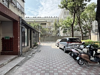 專任｜南門路文藝全新整理一樓車寓