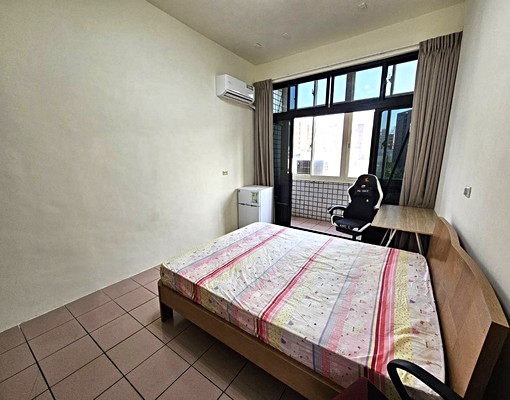 正市區有陽台生活機能好運動套房 - Image 3